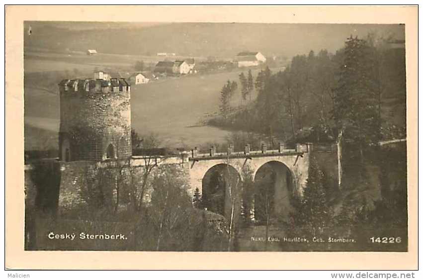 Tchequie -ref 94- Cesky Sternberk    - Carte Bon Etat  - - Tchéquie