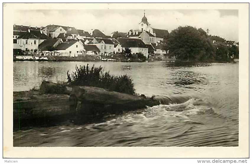 Tchequie -ref 90- Tyn Nad Vltavou - Carte Bon Etat   - - Tchéquie