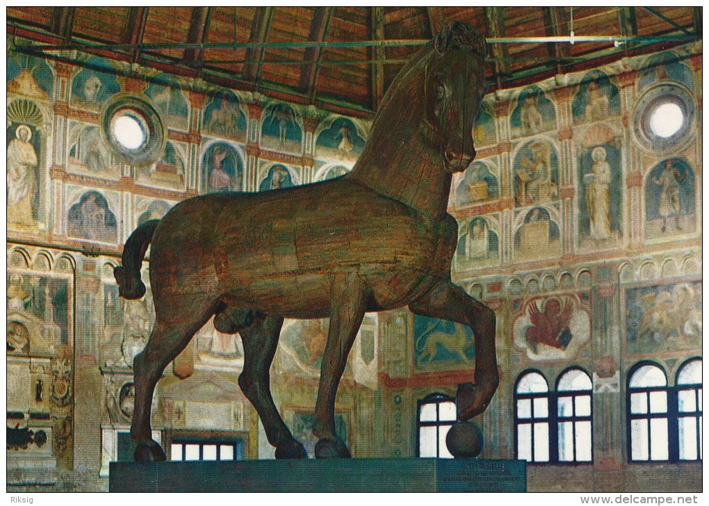 Padova-Hall Of The Law Courts - The Horse Of Donatello.   # 01679 - Articles Of Virtu