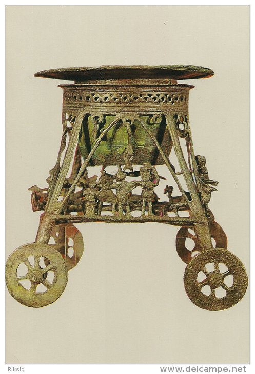 Roma-Museo Nazionale: Olmo Bello Tomb. Bronze Cart With Little Figures.     # 01681 - Articles Of Virtu