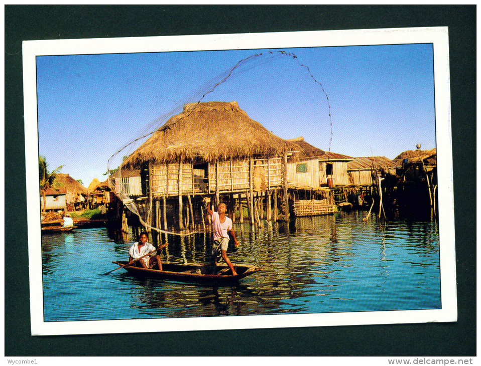 TOGO - Fishing Village Used Postcard Sent To The UK As Scans - Togo