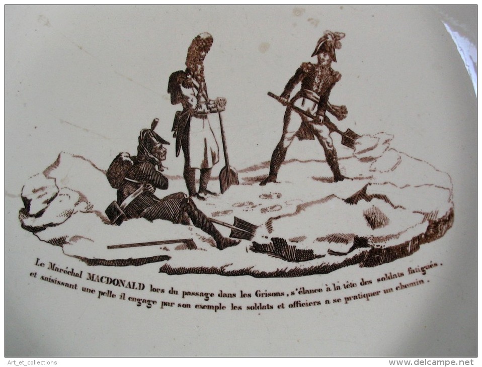 Assiette En Faïence Fine Portant La Marque De MONTEREAU « Macdonald Aux Grisons »/  Avant 1819 - Creil Montereau (FRA)
