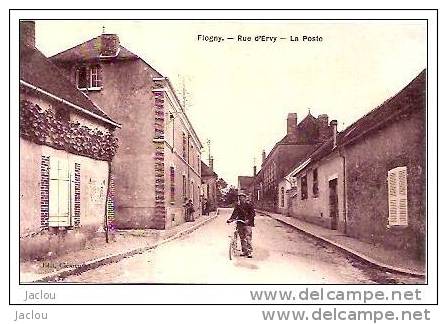 FLOGNY RUE D´ERVY LA POSTE (PERSONNAGES) REF12252 - Flogny La Chapelle