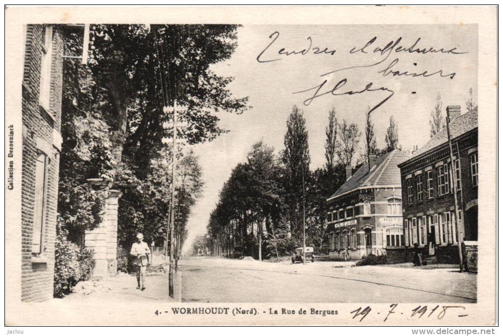 WORTMHOUDT RUE DE BERGUES,HOTEL DE LA GARE ,PERSONNAGE   REF 34053 - Wormhout