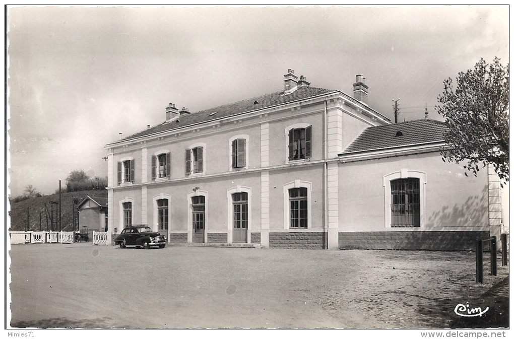 CPSM  CHAUFFAILLES La Gare - Passenger Cars