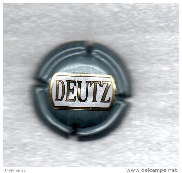 CAPSULE  DEUTZ   Ref  23h  !!! - Deutz