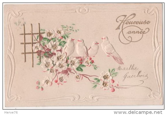 CPA Fantaisie - Heureuse Année - Oiseaux (motifs Gaufrés) - Nouvel An