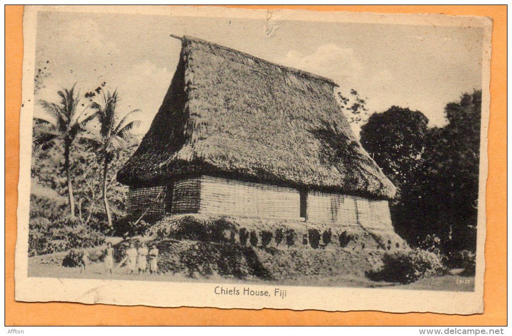 Chiefs House Fiji Old Postcard - Fiji