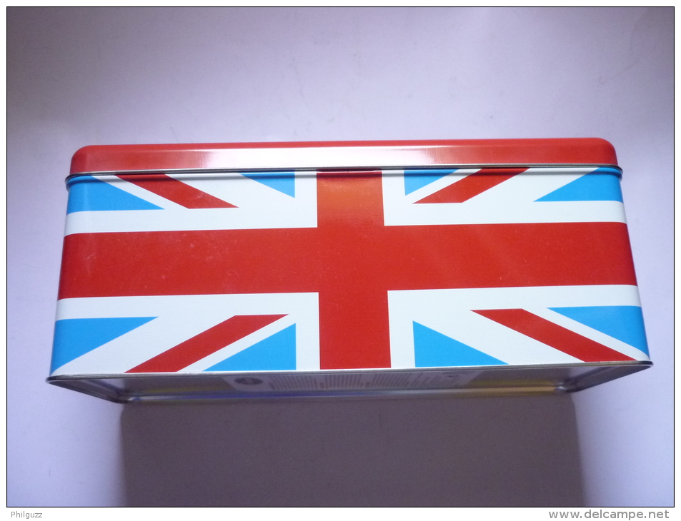 BOITE  EN METAL Fer Blanc DELACRE  ASTERIX - Idefix Sur Fond D'Union Jack - Art De La Table