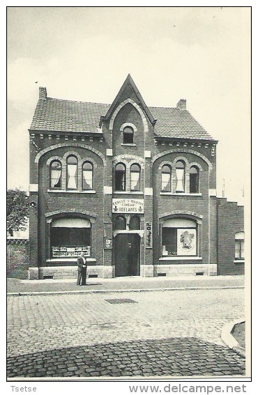 Gouy-lez-Piéton - Cercle St-Martin ( Voir Verso ) - Courcelles