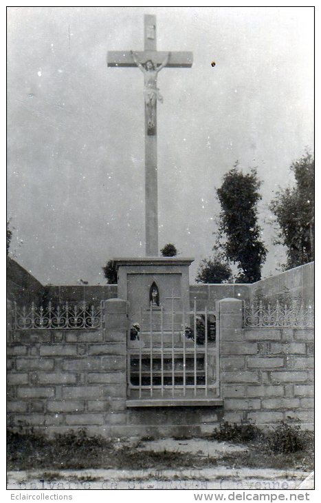 St Erblon   53   Le Calvaire  Carte Photo - Autres & Non Classés