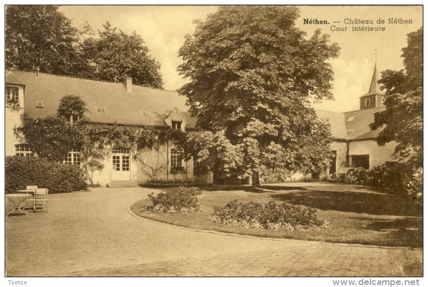 Nethen - Château De Néthen - Cour Intérieur - Grez-Doiceau