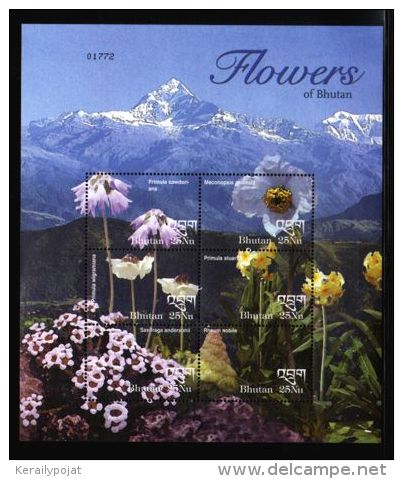Bhutan - 2002 Flowers Kleinbogen MNH__(THB-1175) - Bhután