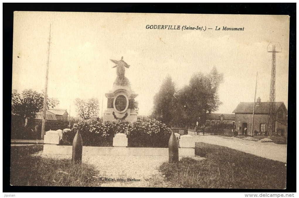 Cpa Du  76  Goderville  Le Monument    6ao34 - Goderville