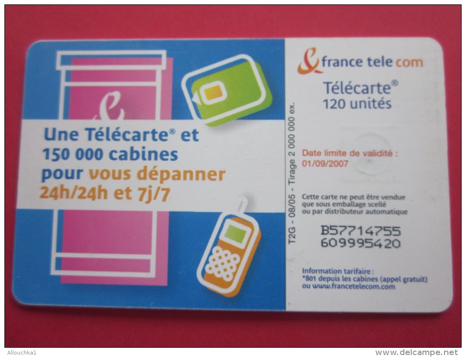 Télécarte France Telecom Semblait Unité Date Limite Validité 2007 Femme Transportant En Bandoulière Cabine Téléphonique - 2007