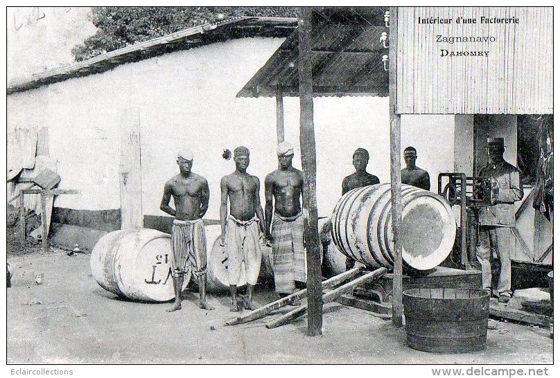 Afrique Noire  Dahomey - Bénin :  Factorerie A Zagnanavo  Le Pesage (voir Scan) - Dahomey
