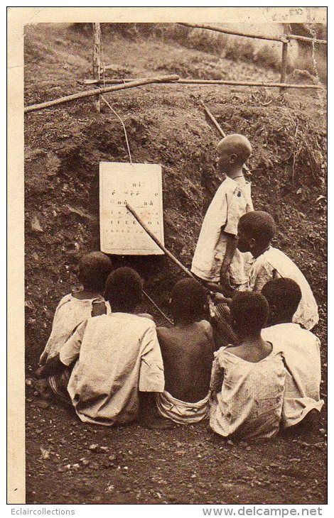 Afrique  Noire     Gabon     Enseignement  Leçon De Lecture    ( Voir Scan) - Gabun