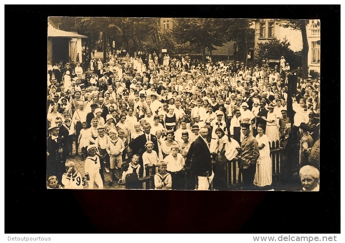 Photographie Foule Fête Village  Allemagne ? BÜSUM ? Dorf Fest ???  Deutschland ? - Other & Unclassified