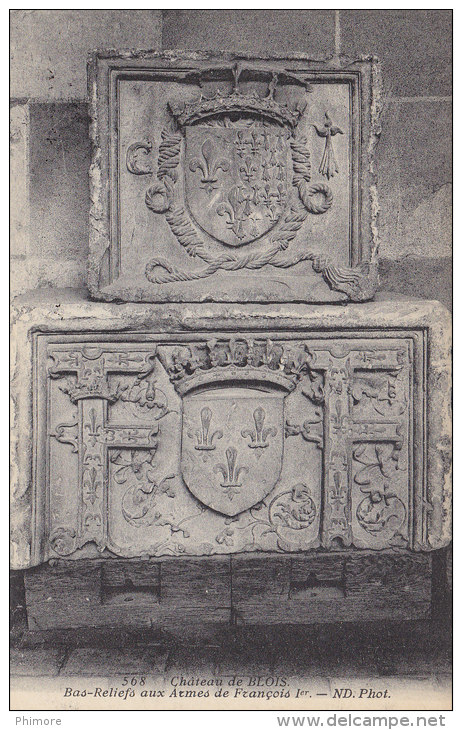 Ph-CPA Blois (Loir Et Cher) Le Château Bas-reliefs Aux Armes De François 1er - Blois