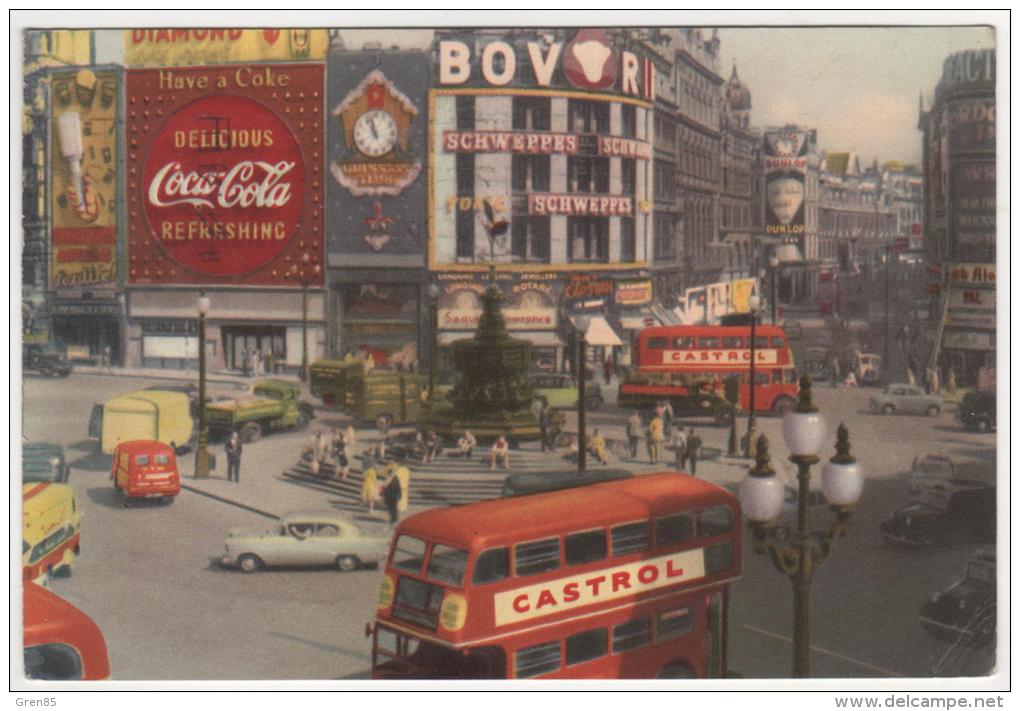 CP MIS MORNING IN PICCADILLY CIRCUS, BUS AUTOBUS, CAR AUTOCARS, PUB CASTROL, COCA COLA, LONDRES, ANGLETERRE, ROYAUME UNI - Piccadilly Circus