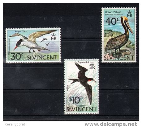 St.Vincent - 1974 Birds MNH__(TH-5499) - St.Vincent (...-1979)