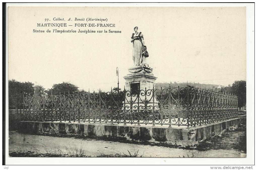 MARTINIQUE , FORT DE FRANCE , Statue De L' Impératrice Joséphine Sur La Savane - Fort De France