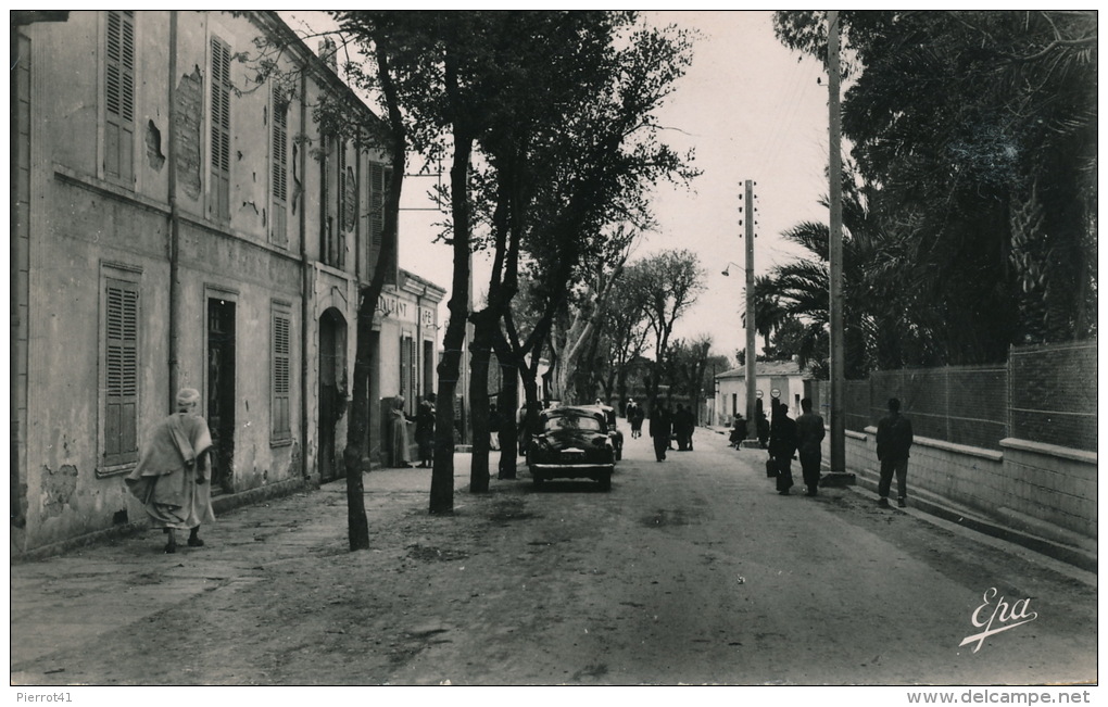 AFRIQUE - ALGERIE - M'SILA - Hôtel De France Et Avenue De Bou-Saada (1960) - M'Sila