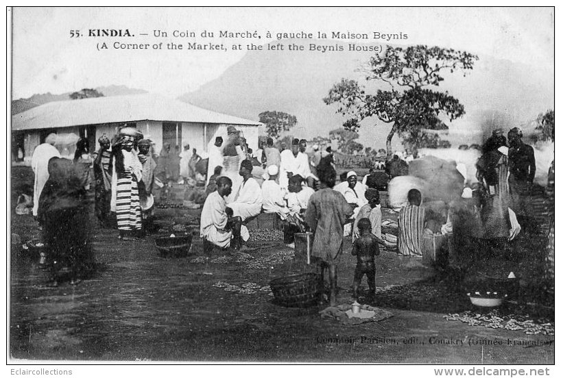 Afrique  Guinée    Kindia   Un Coin Du Marché  ( Voir Scan.) - Guinea