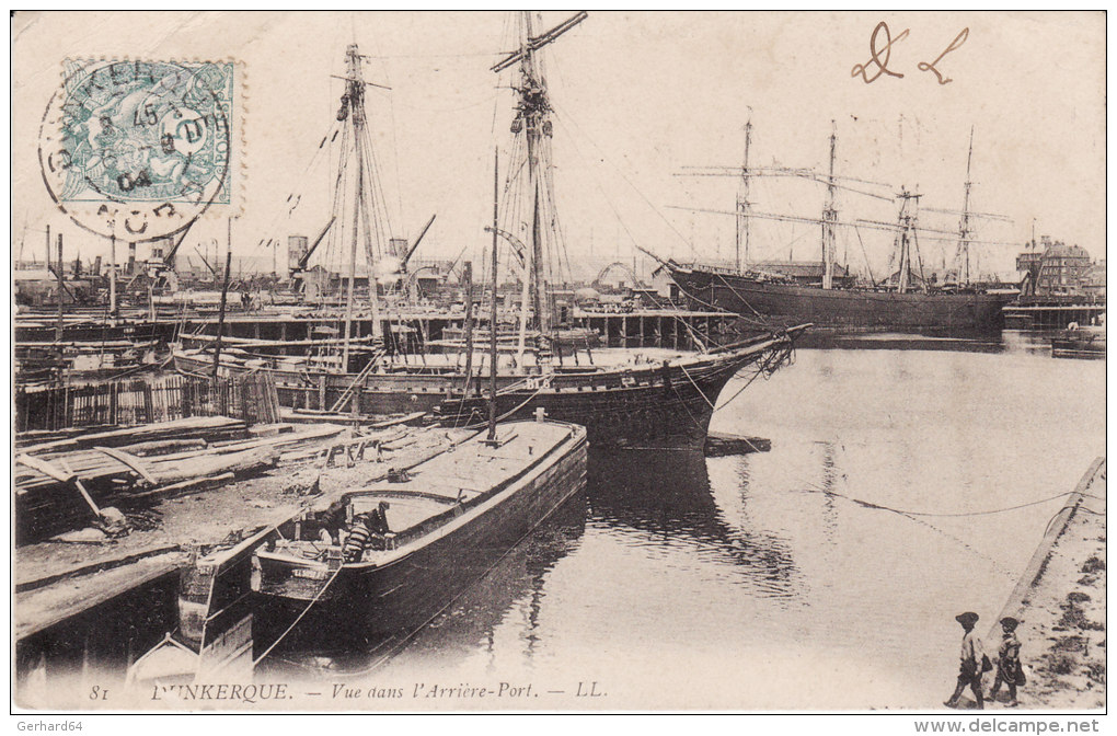 CPA - Dunkerque - Vue Dans L'Arrière-Port - Circulée (Lire Description) (Lot 2-38) - Dunkerque