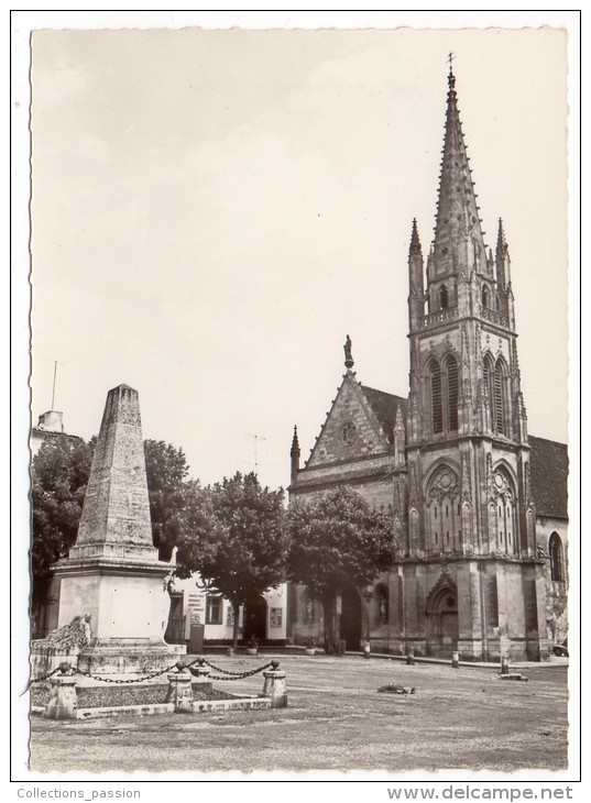 CP, 33, CADILLAC-sur-GARONNE, Place De L'Eglise, Ecrite, Ed : Les Editions Du Moulin - Cadillac