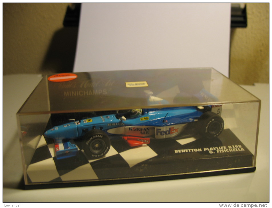 MINICHAMPS BENETTON PLAYLIFE B198 GIANCARLO FISICHELLA - Minichamps