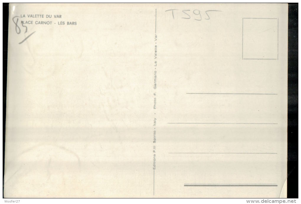 CPM   LA VALETTE DU VAR  Place Carnot Avec Ses Bars - La Valette Du Var