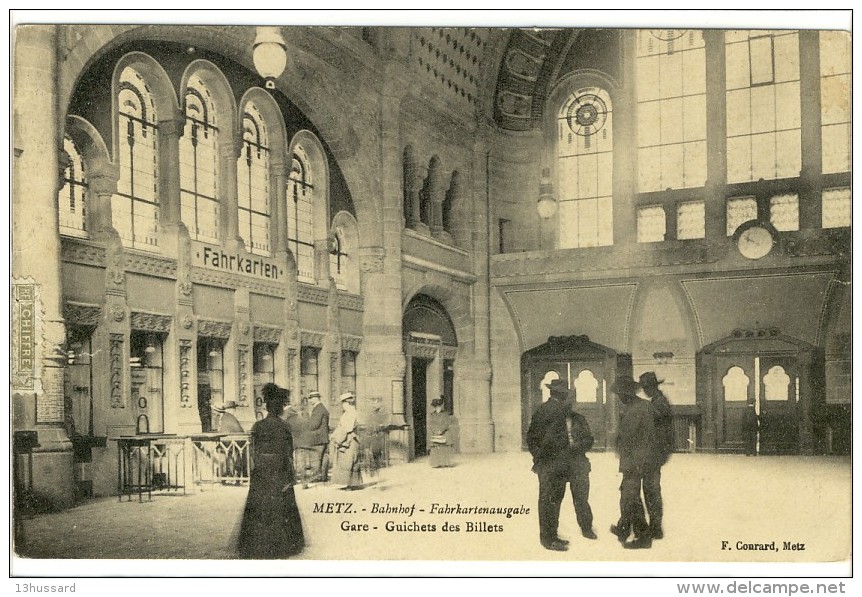 Carte Postale Ancienne Metz - Gare. Guichets Des Billets - Chemin De Fer - Metz