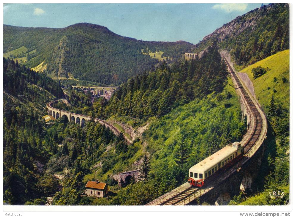 MOREZ-39- LES VIADUCS - TRAIN - Morez