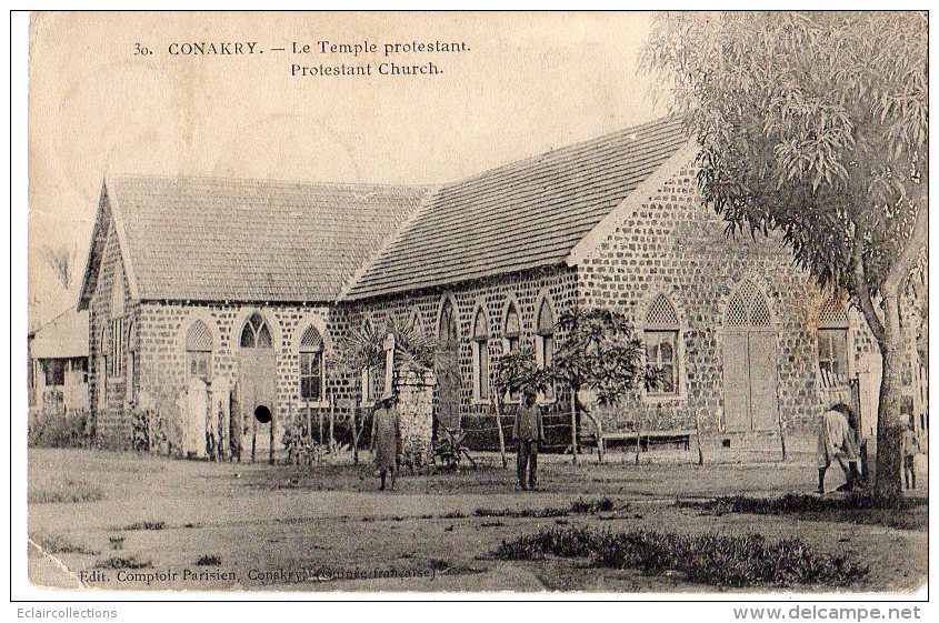 Afrique Noire  Guinée  Conakry:   Temple Protestant  état Moyen  (voir Scan) - Guinea