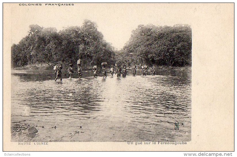 Afrique Noire  Guinée    Un Gué Sur Le Feredougouba   (voir Scan) - Guinée