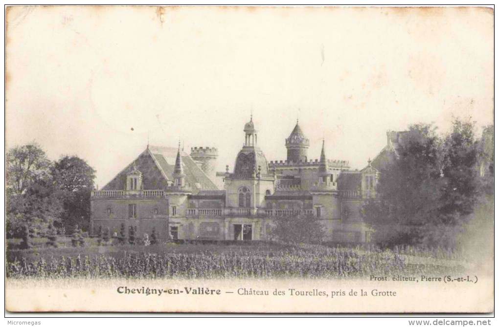 CHEVIGNY-en-VALIÈRE - Château Des Tourelles, Pris De La Grotte - Autres & Non Classés