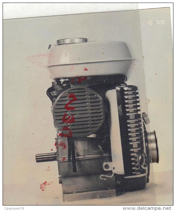 Photo Ancienne Technique Moteur De  Heinkel Document D´époque Allemagne - Oggetti