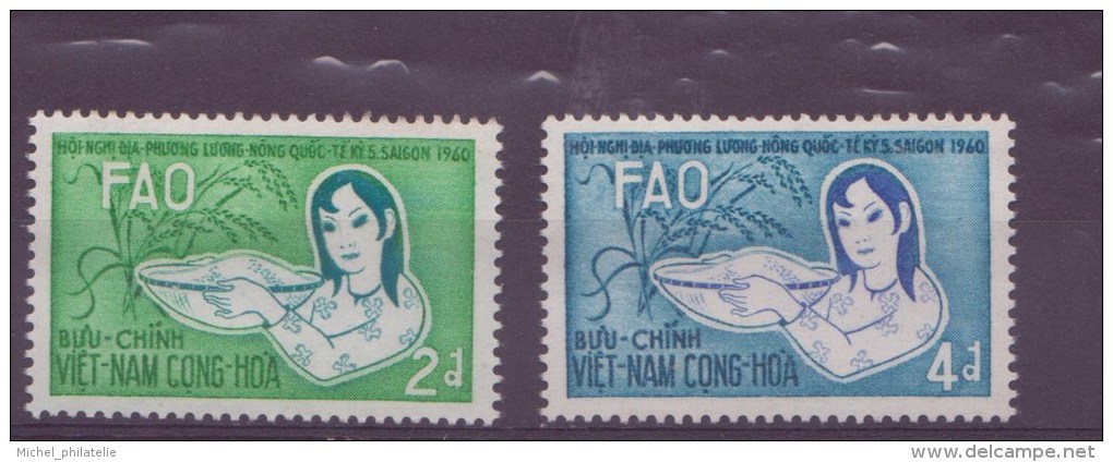 Viet-Nam  N° 142 à 145 + 146 à 149 + 150 -151-152** - Vietnam