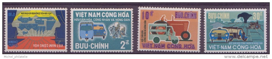 Viet-Nam N° 335 à 338** - Viêt-Nam