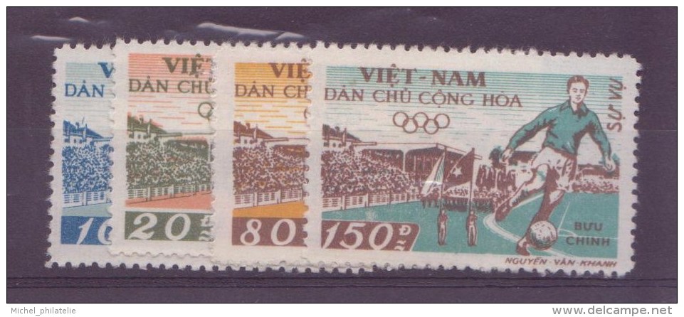 Viet-Nam N° 10 à 13** Timbres De Service - Vietnam