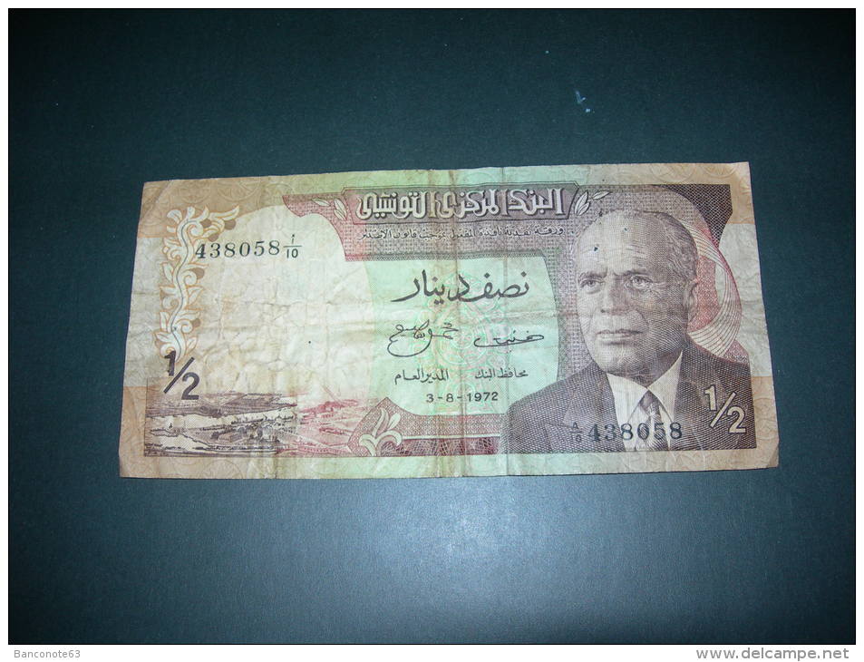 Tunisia   1/2  Dinar  1972. - Tunisia