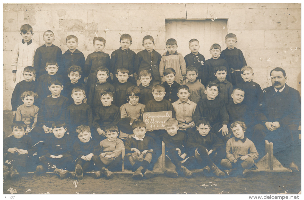 ALLONNES - Carte Photo Scolaire - Ecole Communale 1923 - Allonnes