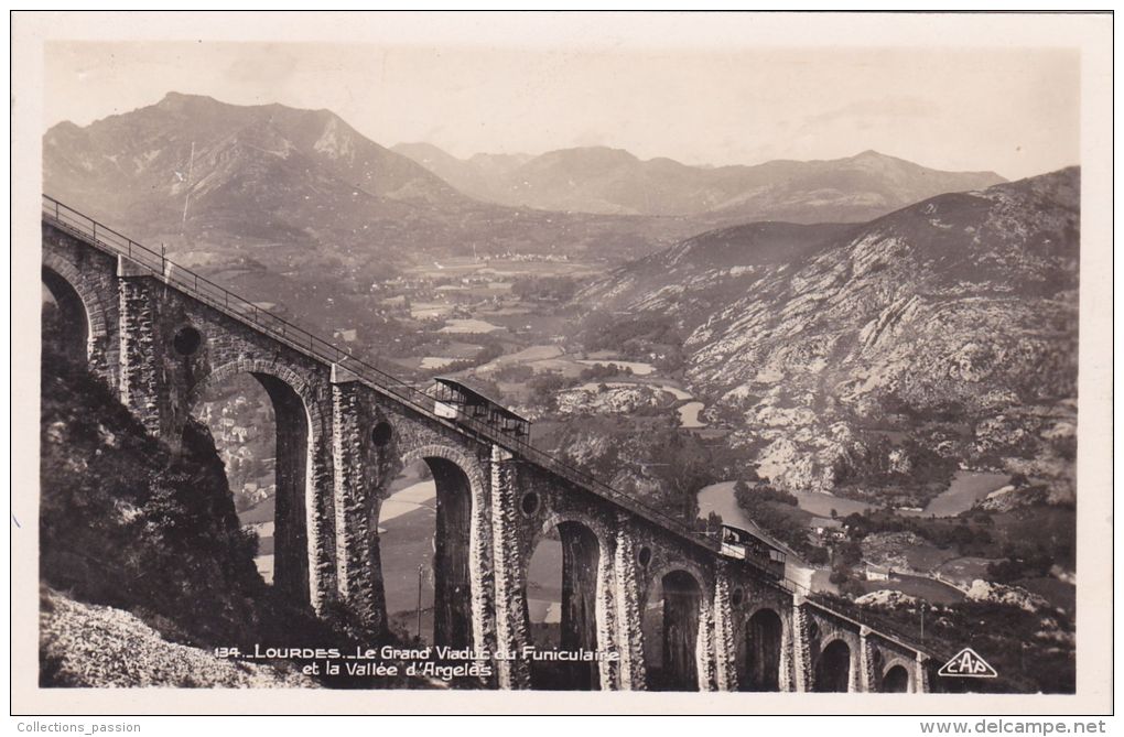 Cp , TRANSPORTS , Lourdes , Le Grand Viaduc Du Funiculaire Et La Vallée D'Argelès - Funiculares