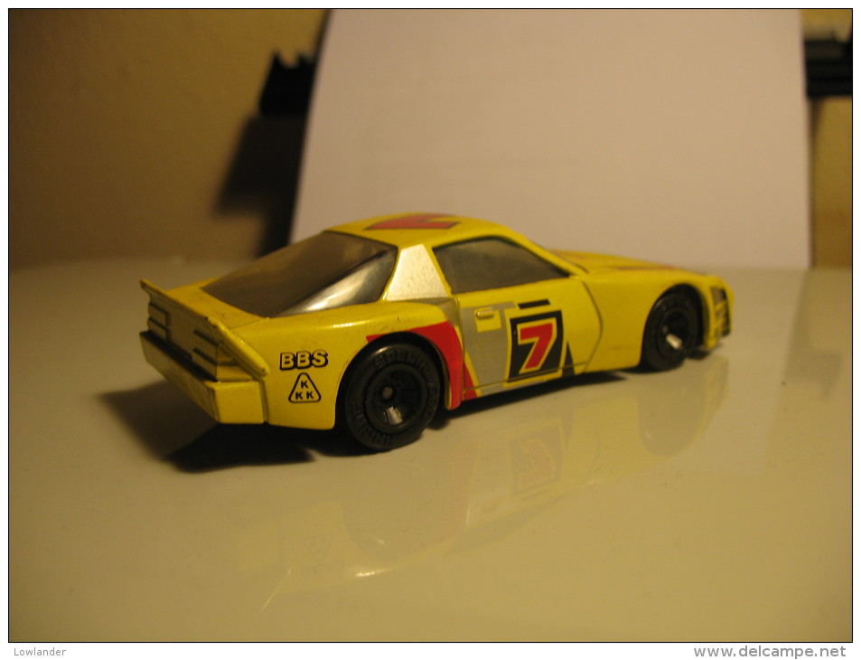 MATCHBOX SPECIALS CHEVROLET CAMARO - Matchbox