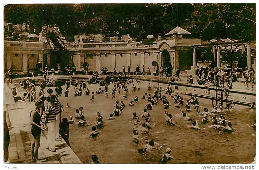 Pays Divers-hongrie - Ref 904 -  Budapest -hôtel St-gelléri - Piscine Thermale Et Vagues Artificielles - Carte Bon état - Hongrie