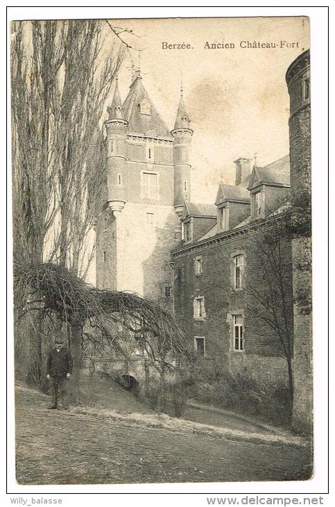 "Berzée - Ancien Château Fort" - Walcourt