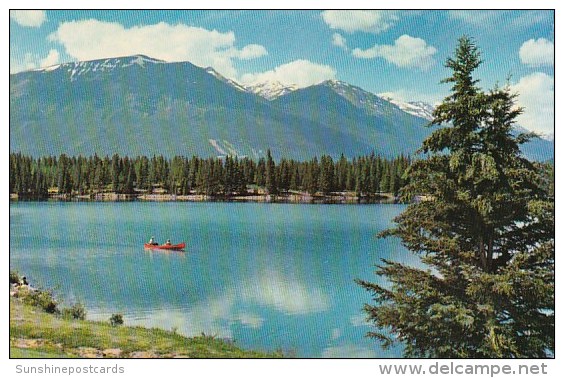 Canada Lac Beauvert Jasper Alberta - Jasper