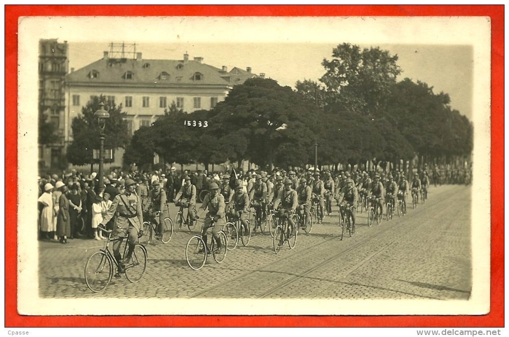 CPA CARTE PHOTO AK KOBLENZ Coblence - Quatorze Juillet - Défilé Bataillon De Cyclistes...MILITARIA Soldats Militaire - Koblenz