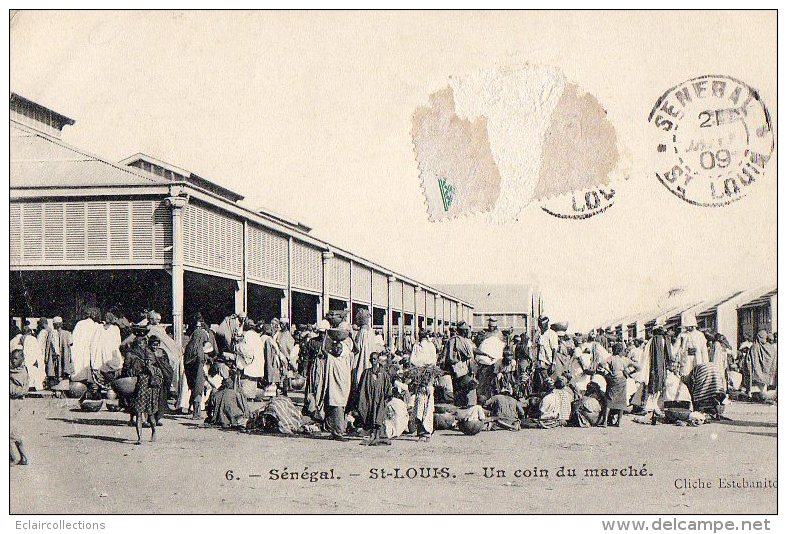 Afrique Noire. Sénégal  St Saint Louis:  Marché     (Voir Scan ) - Senegal